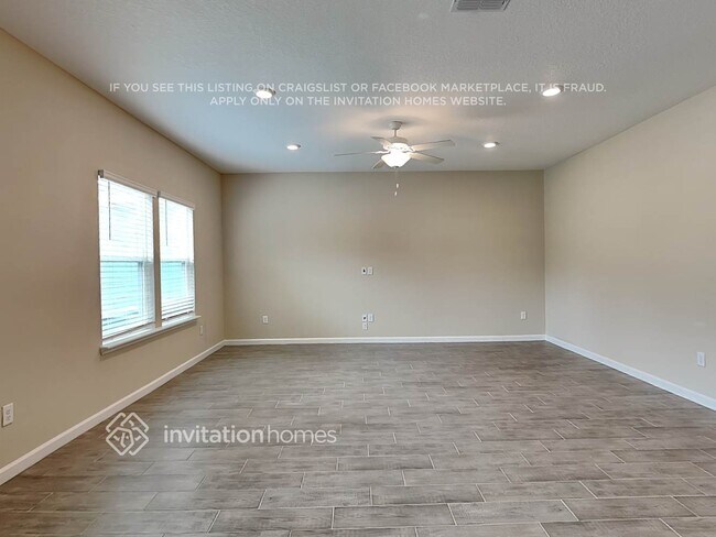 Photo - 2474 Laylas Wy