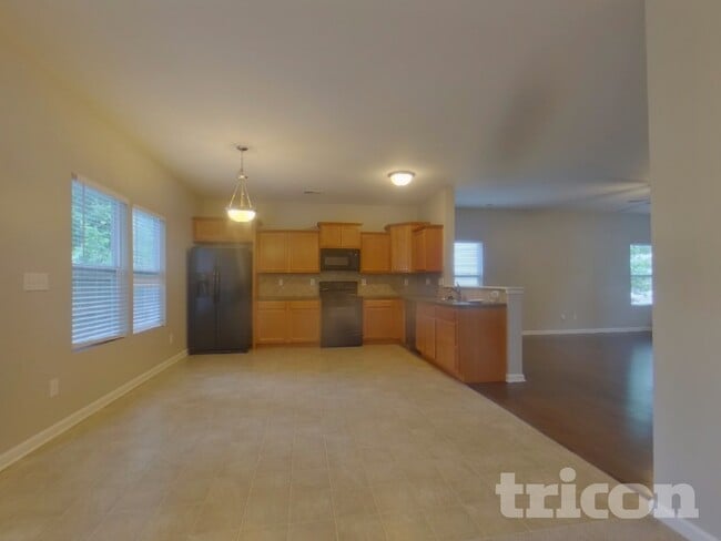 Photo - 1025 Joselynn Drive