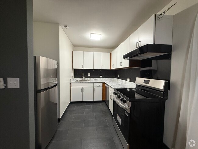 Building Photo - 1016 W Baltimore Pike Unit C5 Rental