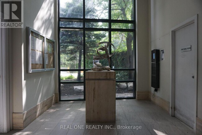 Photo - 330 Burnhamthorpe Rd W Unit 2801