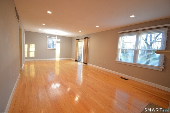 Photo - 24 Thorne Rd Unidad 24