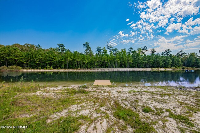 Photo - 150 Finch Ln
