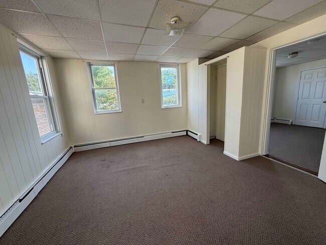 Photo - 141 Main St Unidad 2