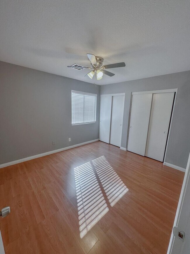 BEAUTIFUL SUMMERLIN HOME WITH A POOL LOCAT... Rental For Rent in Las