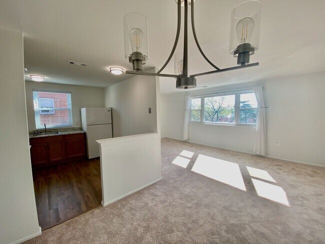 Photo - 7023 Lindbergh Blvd Unit 2nd Flr