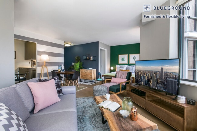 Photo - 105 Duane St Unidad FL10-ID68