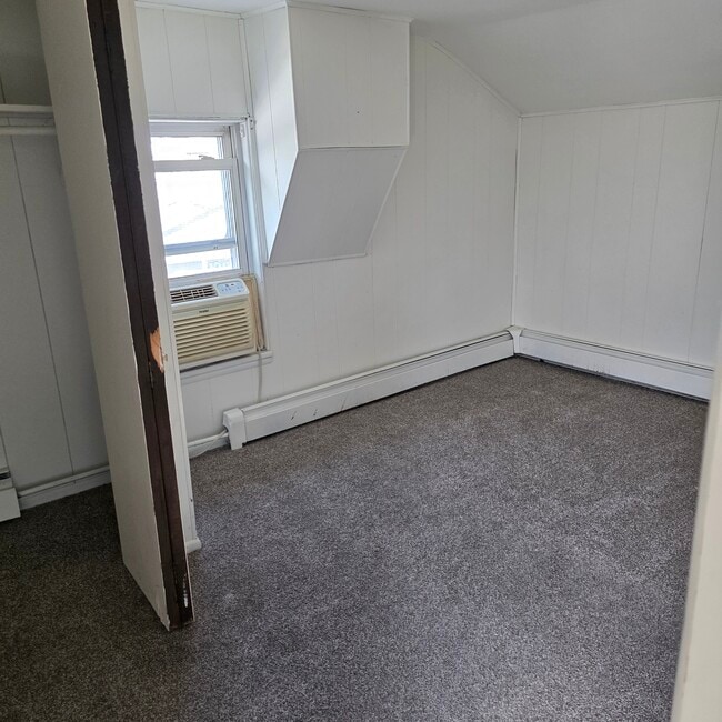 Photo - 234 S Marr St