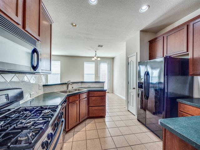 Photo - 628 Gray Stone Ln