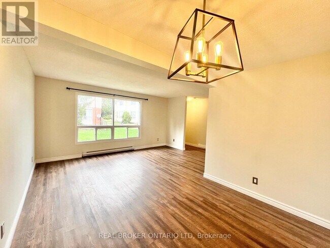Photo - 135 Belmont Dr