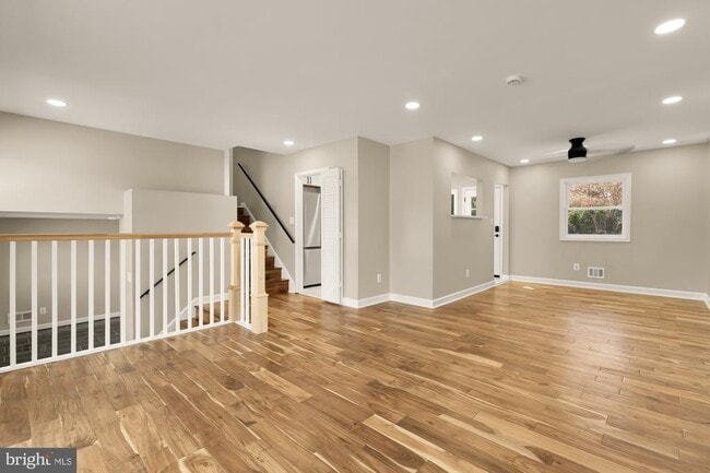 Photo - 8730 Ewing Dr