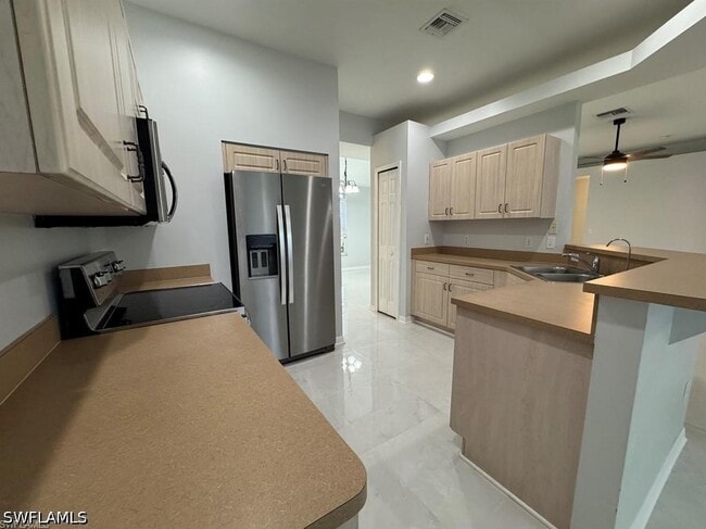 4649 Santiago Ln