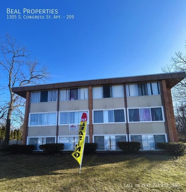 Building Photo - 1305 S Congress St Unit 209