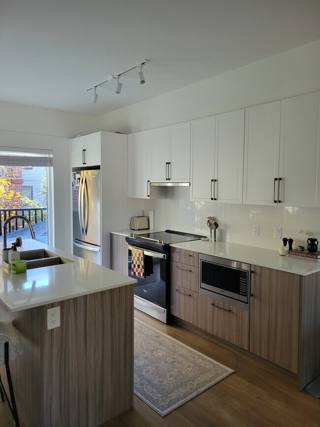 Photo - 2267 Mckenzie Rd