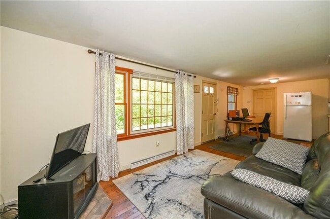 Photo - 22 Gleaner Chapel Rd