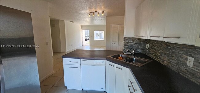 Photo - 5675 NW 109th Ave