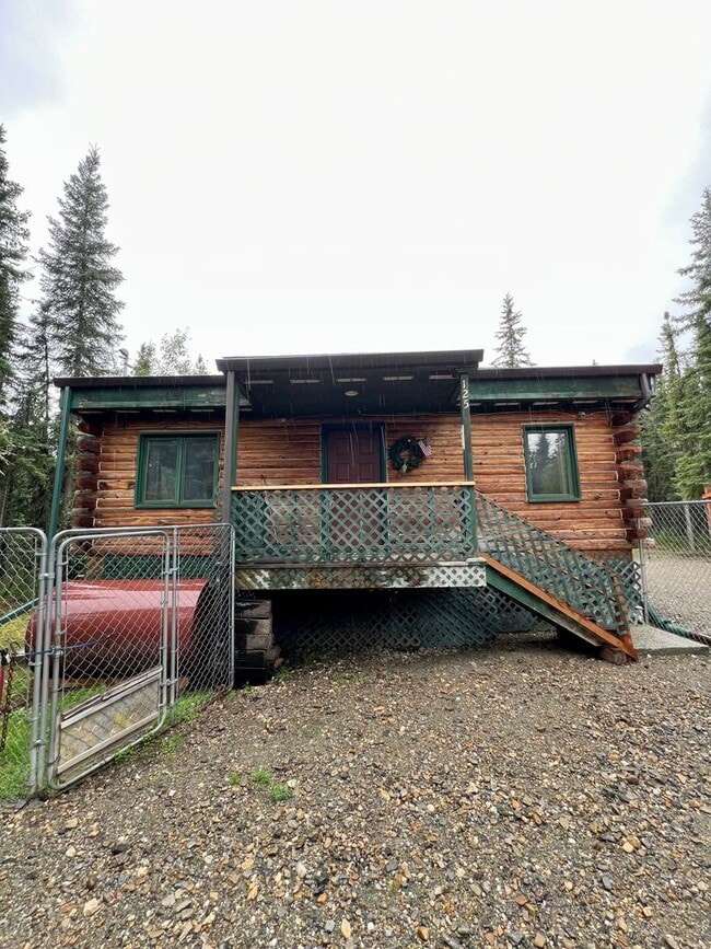 Building Photo - Charming 2-Bedroom Home in Fairbanks – Pet...