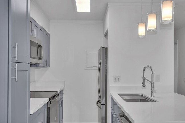 Photo - **PRICE REDUCTION** Fairway Terrace 2 bed ...