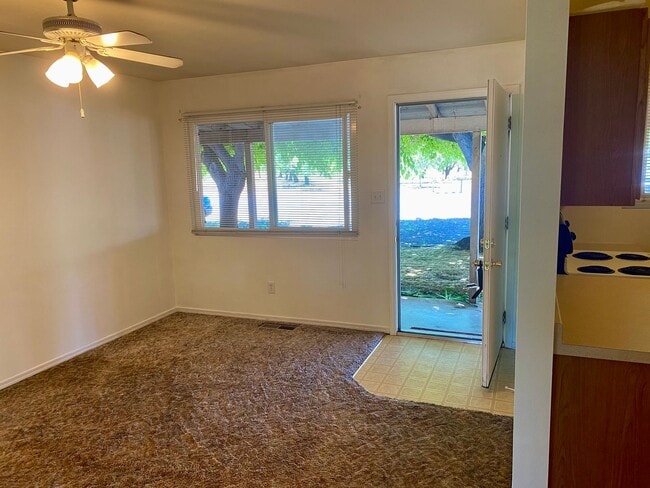 10162 Jones Ave Unit B