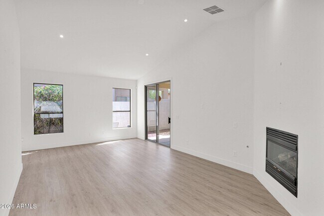 Photo - 3941 E Monona Dr