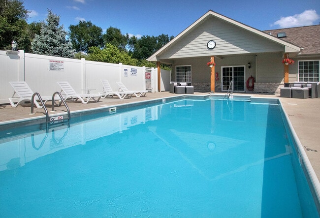 Amplia piscina en Woodbury Heights, Iowa