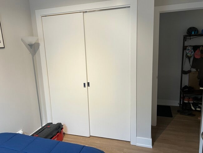 Photo - 1807 W Division St Casa