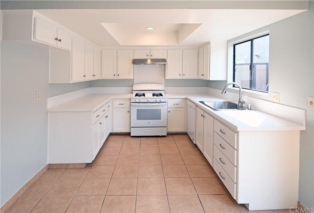 Photo - 3335 Myrtle Ave (Signal Hill, CA)