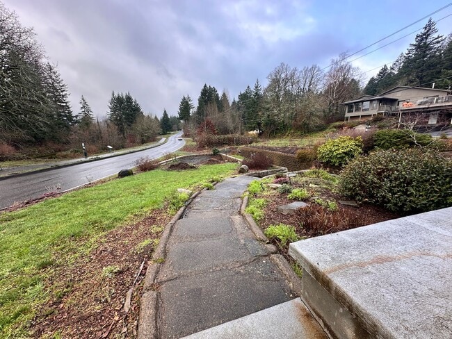 Photo - Charming 2-bedroom, 1-bathroom home