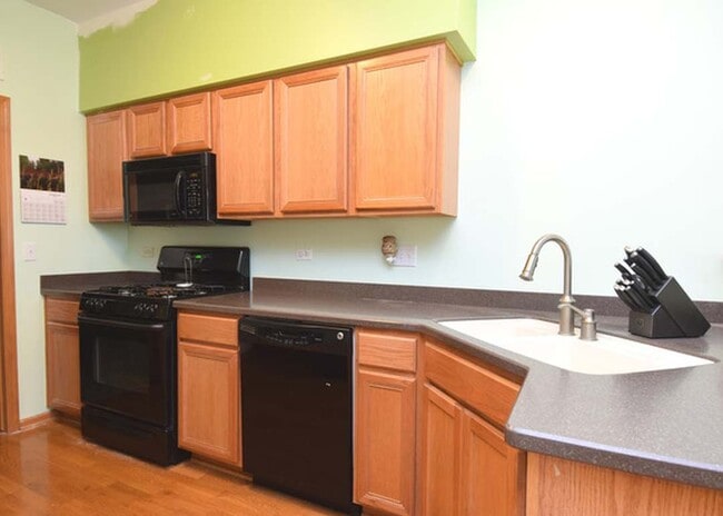 Photo - 206 W Park Ave
