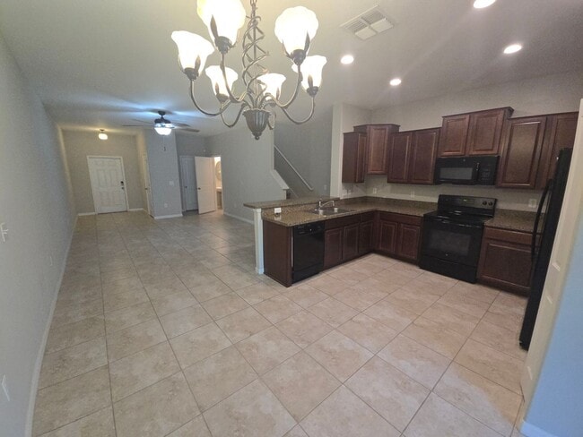 Photo - Town House 3/2.5 in Riverview