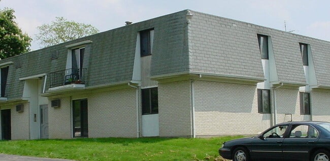 Building Photo - 395 N Mecca St Unit 1 Rental