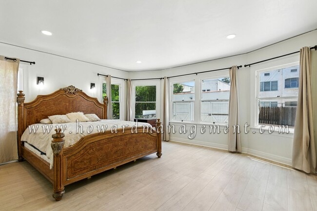 Photo - 02406TH Unit 2406