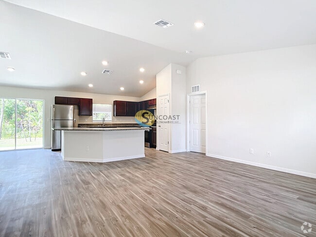 Building Photo - 11501 N Landover Terrace Rental