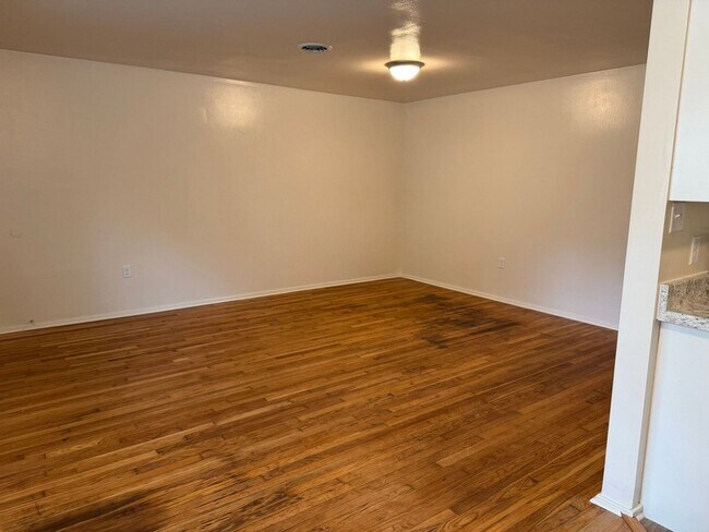 Photo - [03815W] Unidad 03817W