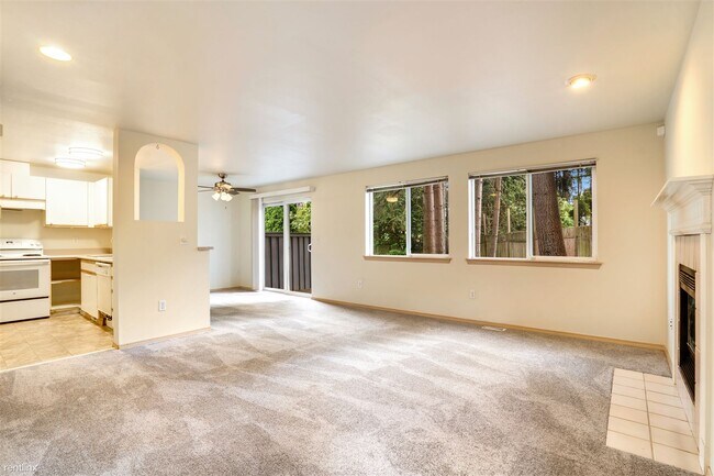 Photo - 3 br, 2.5 bath Duplex - 12611 119th Street...