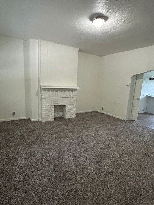 Photo - 1120 Jenny Lind St