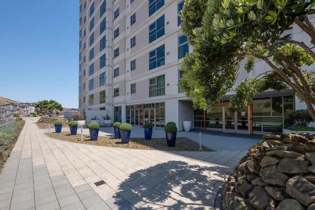 Photo - 1 Mandalay Pl