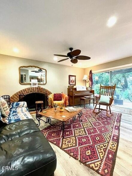 Photo - 883 Moreno Dr