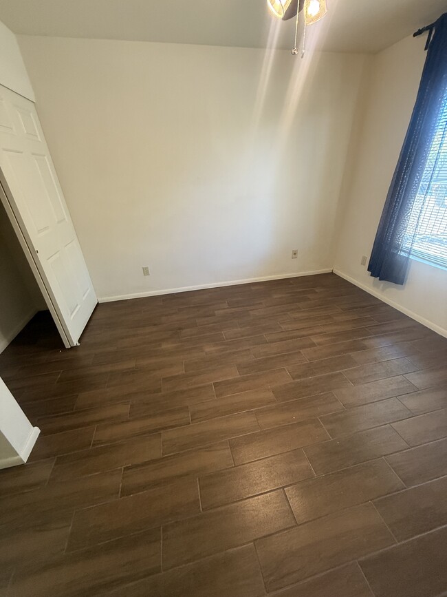 Photo - 200 E Belcourte Pl