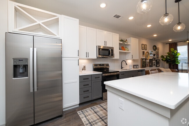 Building Photo - The Avery Rental