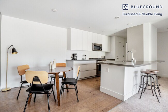 Photo - 350 Sharon Park Dr Unidad FL3-ID1410