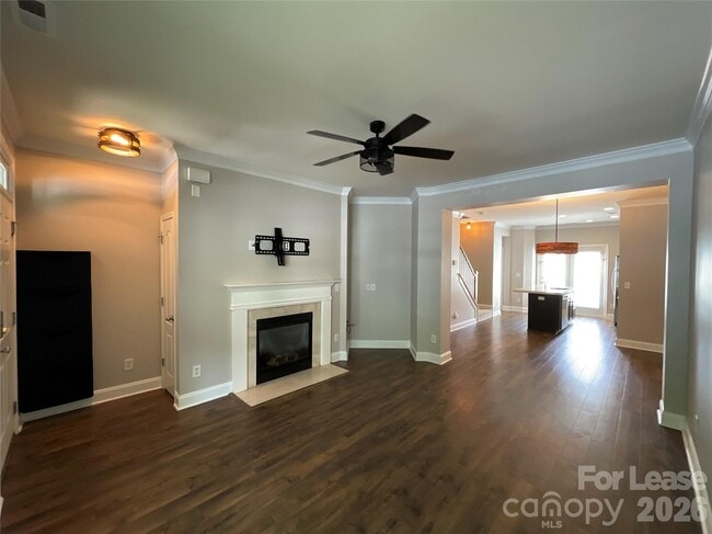 Photo - 448 Hurston Circle