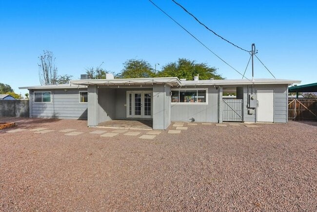 Photo - Spacious 3-Bed, 2-Bath East Tucson Home with Large Yard & Open Layout