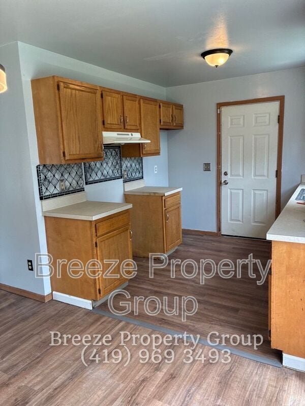 Photo - 731 Parmalee Ave