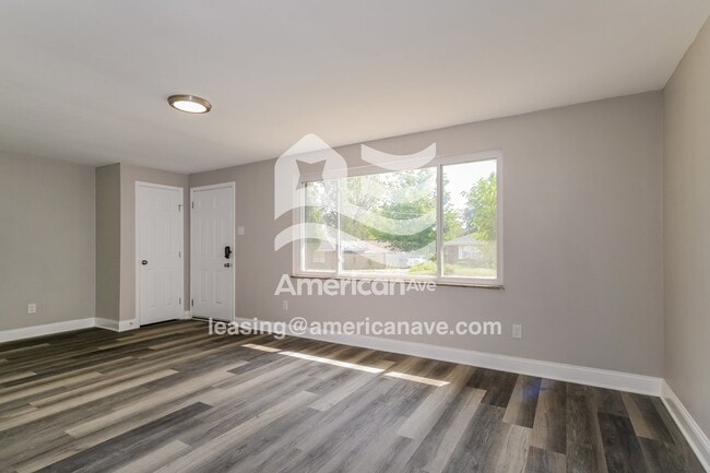 Photo - 6811 Chamberlain Ct