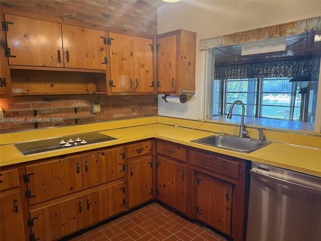 Photo - 11820 SW 69th Ct