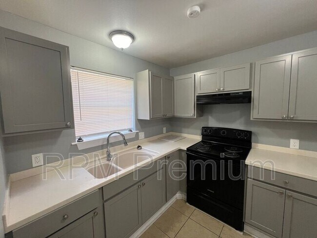 5051 Baker Blvd Unit A