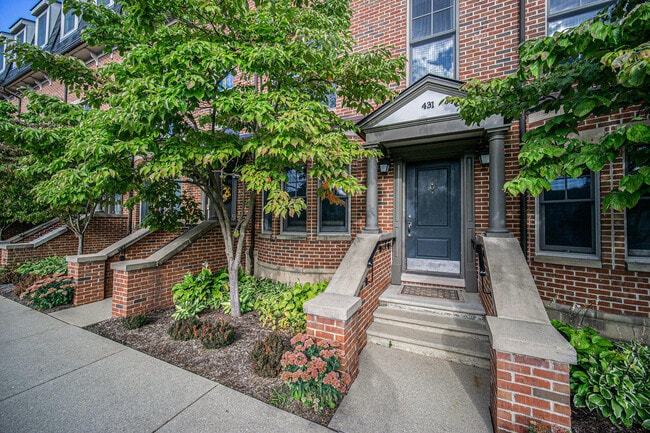 Building Photo - 431 S Ashley St Rental