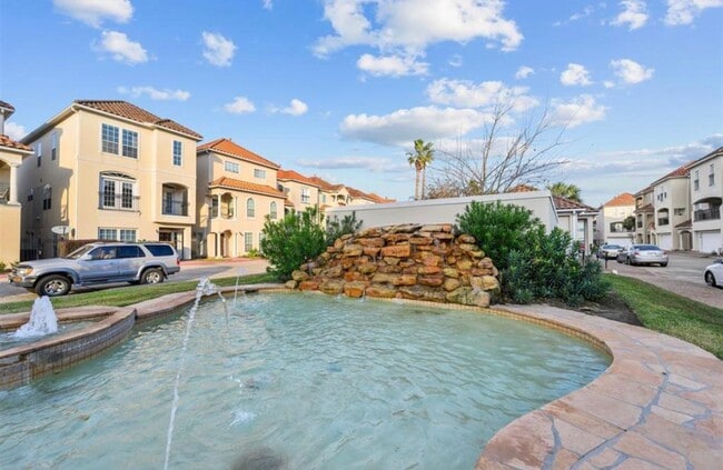 Photo - 7123 Windwater Pkwy S