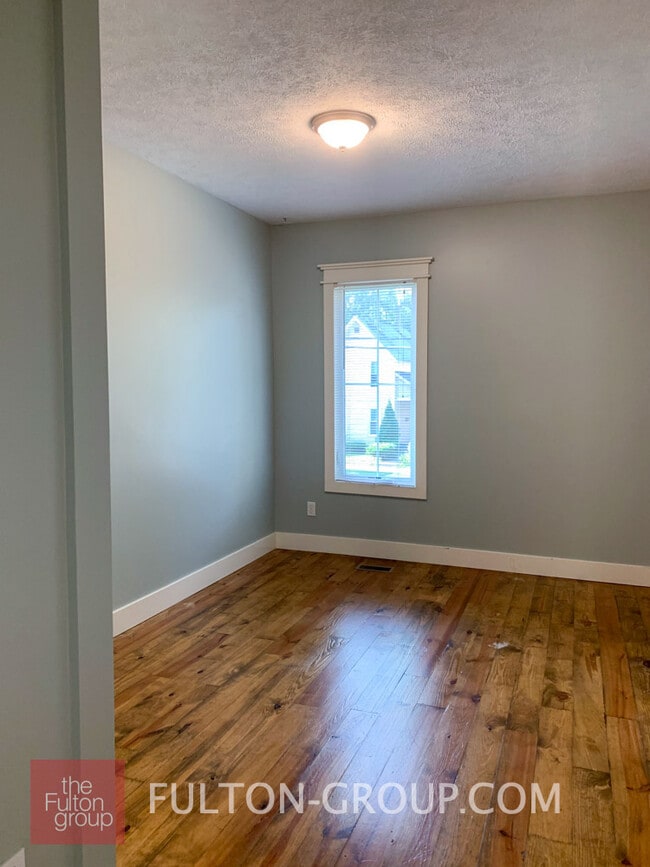 Photo - 851 Watson St SW Unit 1