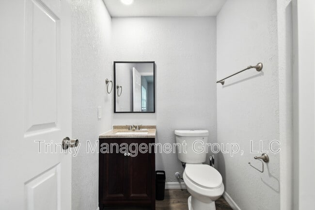 Photo - 1051 Dogwood Dr